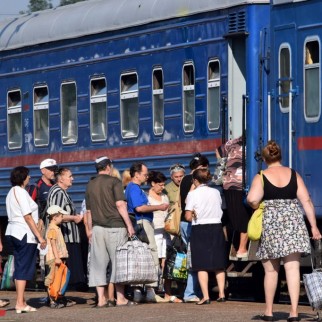 Перевозки пассажиров на Октябрьской железной дороге за 9 месяцев выросли на 10,6%